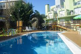 Amplia Piscina